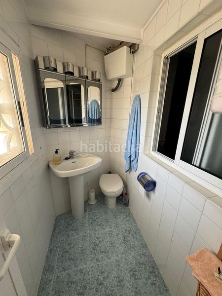 Foto 3250b461-d1c3-49bc-9afa-452f24cf277f. Apartament amb aparcament piscina a Foietes Benidorm