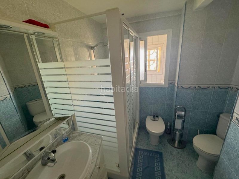 Foto f72cb032-bb05-4ad2-90b9-1884b9d5d393. Apartament amb aparcament piscina a Foietes Benidorm