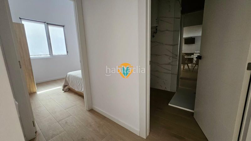 Foto 0a04a7bc-9a72-41b2-be94-ecad1e630e4a. Planta baixa amb aparcament piscina a Playa Poniente Benidorm