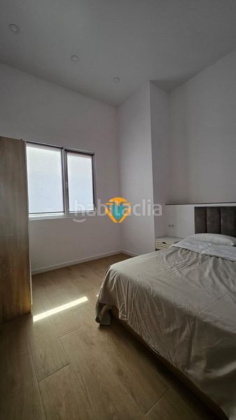Foto 989bc82a-7a34-4dec-b85b-f2d0a725fc95. Planta baixa amb aparcament piscina a Playa Poniente Benidorm
