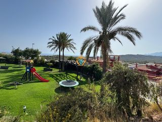 Casa adossada a Balcón de Finestrat-Terra Marina. Adosado reformado con vistas al mar y solárium  balcón de finest