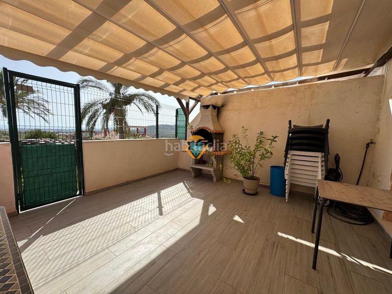 Foto ae5534e7-710f-4d94-a29b-a8b623ede31a. Casa adossada amb aparcament piscina a balcón de Finestrat-terra marina Finestrat