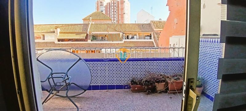 Foto 8d114417-f011-46cd-874e-f8d49d1d794f. Pis a Colonia Madrid Benidorm
