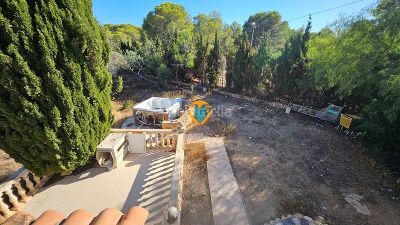 Foto 096a9ddd-18e6-4b54-8db9-758a6442858b. Chalet with parking pool in Barranco Hondo Nucia (la)
