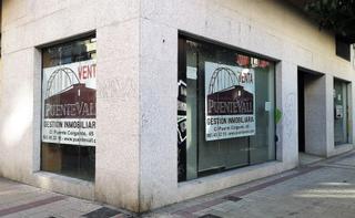 Local Comercial en Puente colgante 45. Local esquina en puente colgante