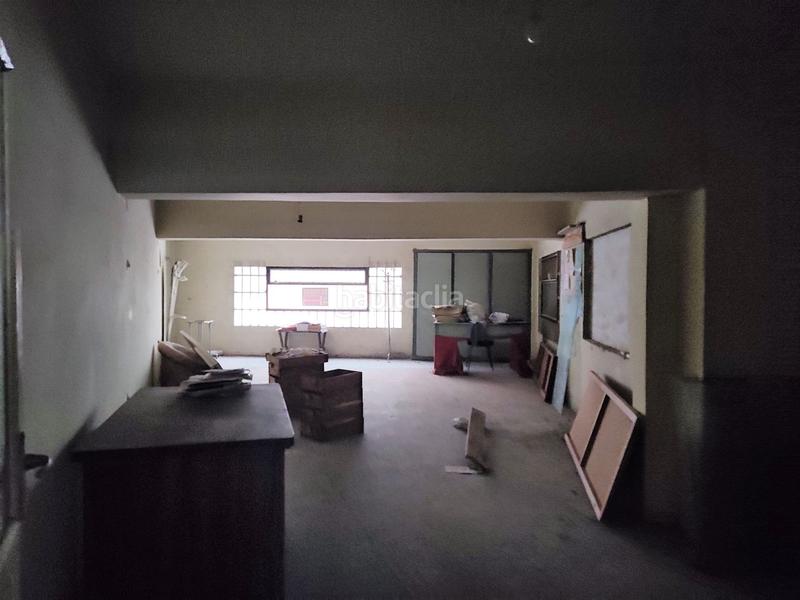 Foto 0dba9809-362d-4192-92e1-797ebe925fd9. Local comercial local en calle italia en Campo Grande Valladolid