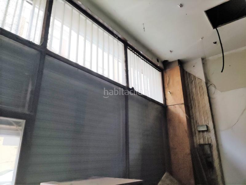 Foto 11e6bb7c-1263-4aca-b411-8b8a1794d297. Local comercial local en calle italia en Campo Grande Valladolid