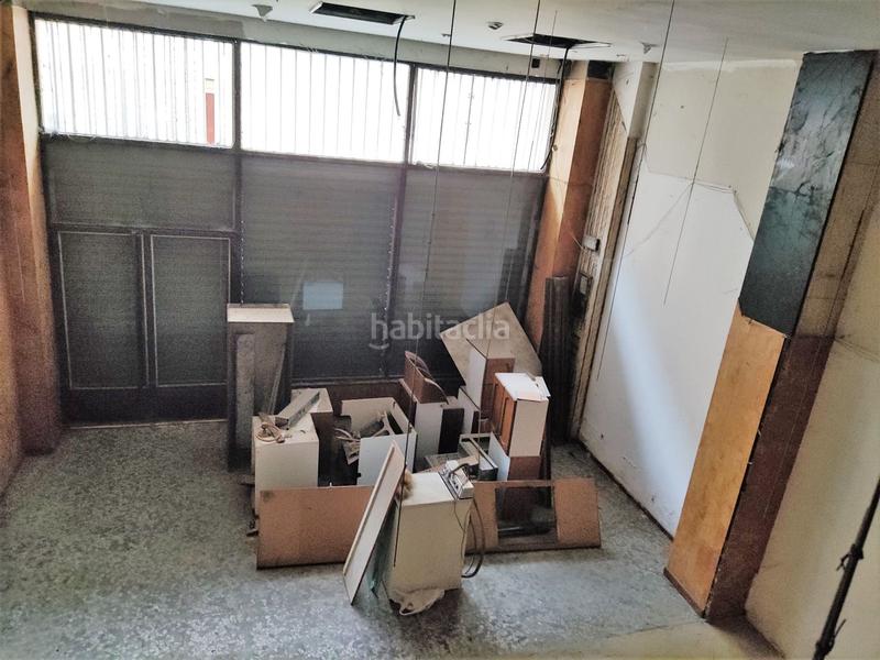 Foto 1b2c6776-595c-45d1-ba2e-0f5aca4925de. Local comercial local en calle italia en Campo Grande Valladolid