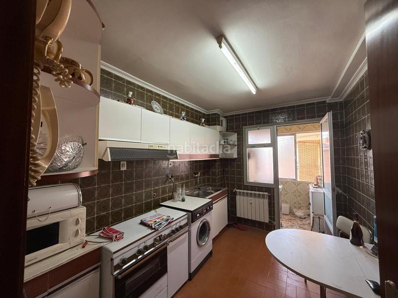 Foto c1b14523-5941-4794-ac42-54a1f350c3b0. Appartement avec chauffage dans Circular Valladolid