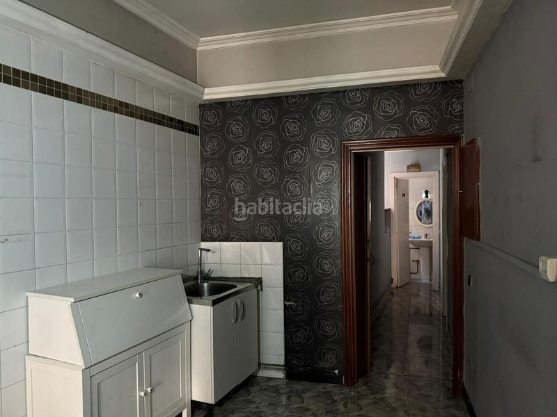 Foto 392f9279-f51f-4ef6-9531-582b702f5e11. Lloguer local comercial a Centro Valladolid