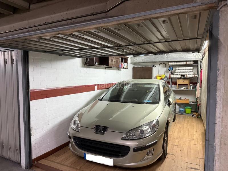 Foto 1d4f6c53-77f1-4572-9477-8371739ef752. Parking voiture dans Laguna de Duero