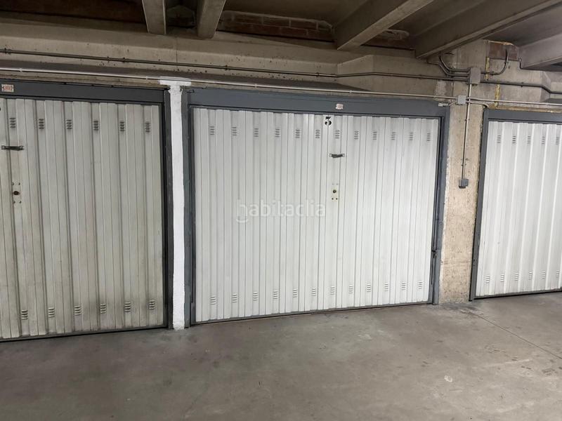 Foto 6d6257b1-54c5-49a0-ab2e-75e0d588ebda. Parking voiture dans Laguna de Duero