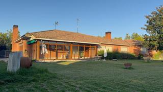 Rent House  Rododendro. Chalet con parcela de 3000 m2