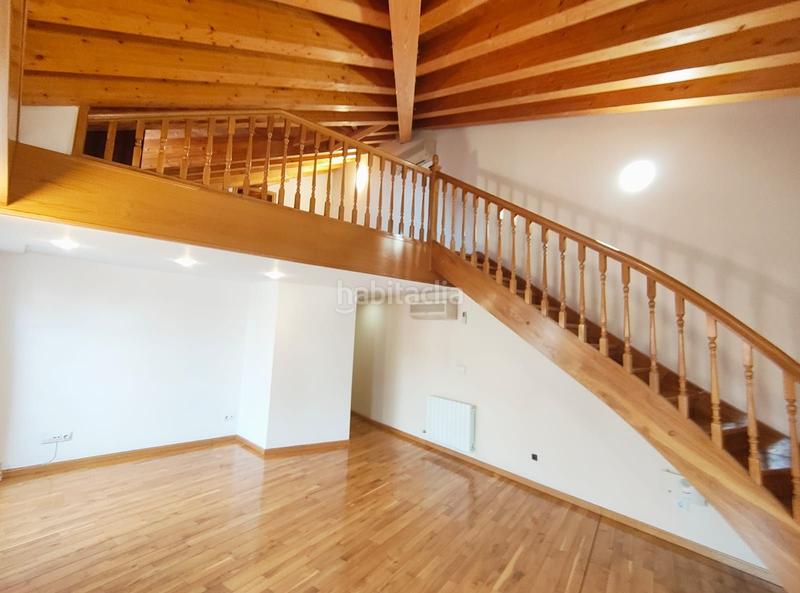 Foto f91996b8-888c-4558-8001-1fb70f5957db. Rent duplex with heating in Centro Valladolid