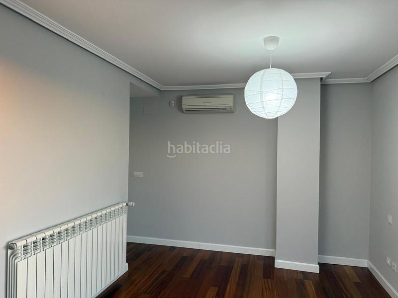 Foto f22fcdb8-718a-4763-82e5-332ddcacf054. Àtic amb calefacció a Pinar del Jalón Valladolid