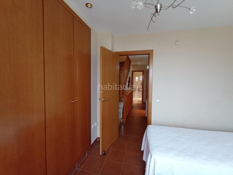 Foto d58eeb03-f6fb-4399-9c59-c9bf13523724. Casa aparellada amb calefacció aparcament piscina a Tarragona