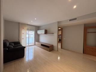 Chalet à Nord. Centro de la ràpita, cerca de lestadi de la devesa