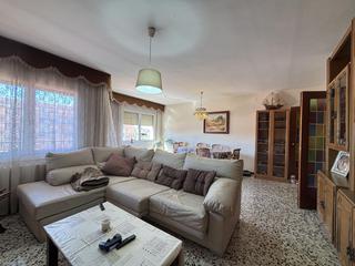 Etagenwohnung in Centre. Av. catalunya, a pocos metros del centro