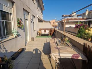 Duplex à Nord. Cerca marina de la rapita, frente al delta