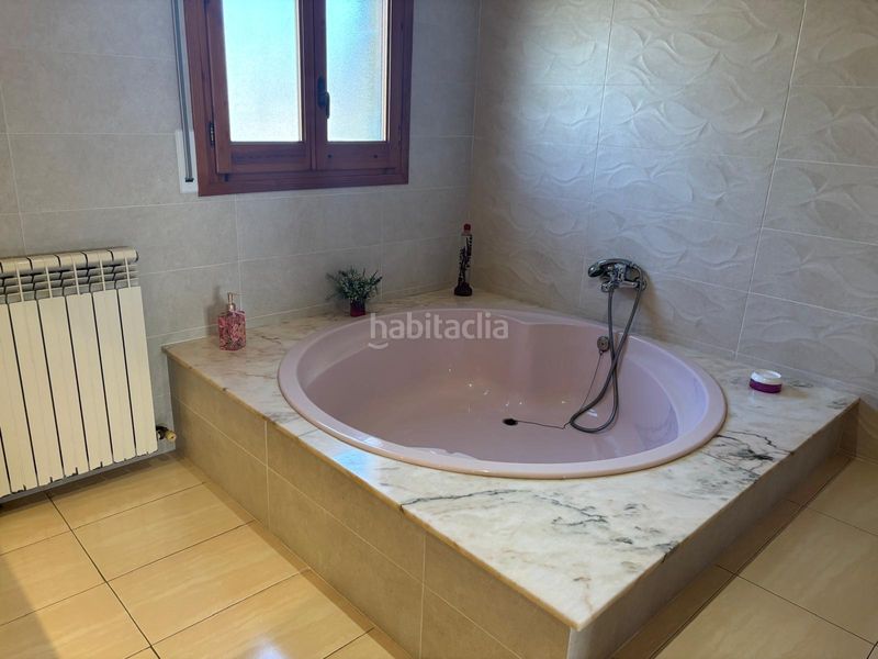 Foto 6fb40287-07d3-4573-af01-6ed522b2b3a7. Chalet  individual . en Deltebre