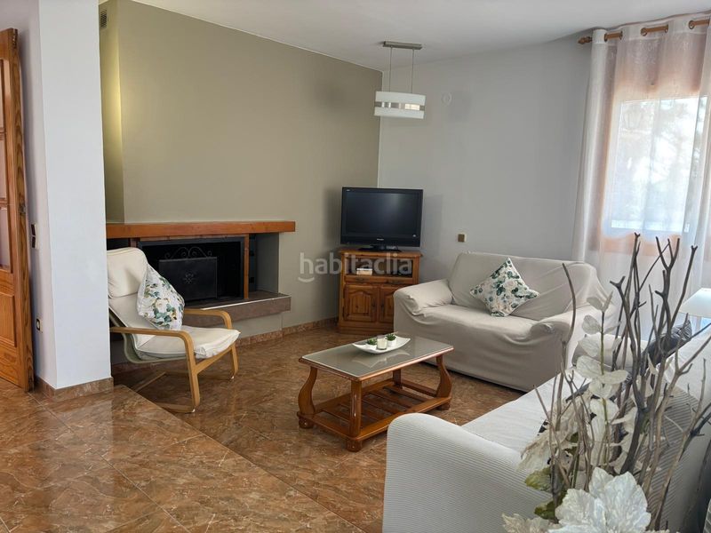 Foto cb138e77-2a4e-4445-ac2c-486fd3577225. Chalet  individual . en Deltebre