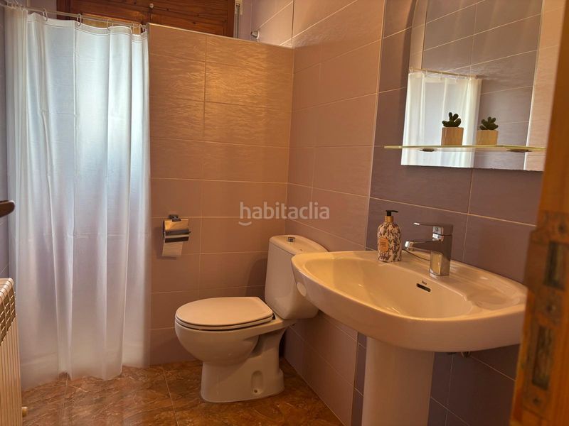 Foto f1247e2b-83e4-459a-90ac-a72114909a4a. Chalet  individual . en Deltebre