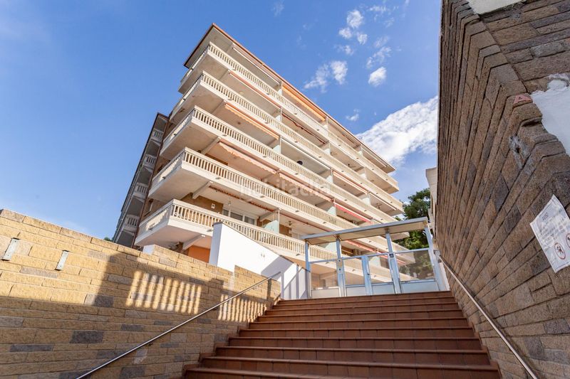 Foto ca2fc183-6aeb-493e-9812-9b66a889344c. Piccolo appartamento con riscaldamento parcheggio piscina in Salou