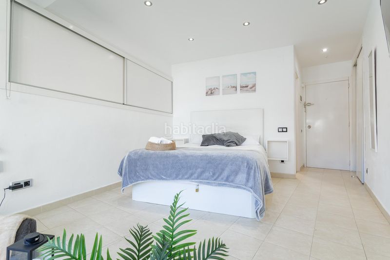 Foto 6b6dc0ad-3385-4322-b758-0a660236dc16. Estudi amb piscina a La Pineda Vila-seca