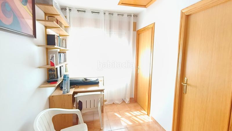 Foto 9eb700a3-a791-4709-98ec-0e6aa4de6b36. Xalet amb xemeneia aparcament a Serra