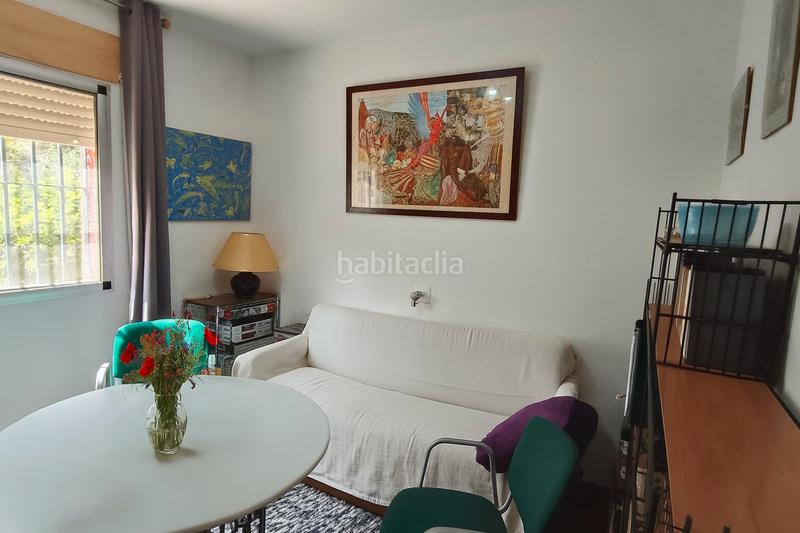 Foto c8b24593-8f48-45e2-ad84-0303ba3fe051. Xalet amb xemeneia aparcament a Serra