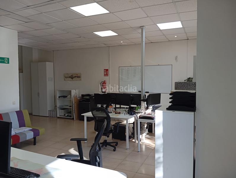 Foto a00d1932-8647-40ee-aa3b-6c0d556fc60b. Office space with heating in Casco Antiguo Algeciras