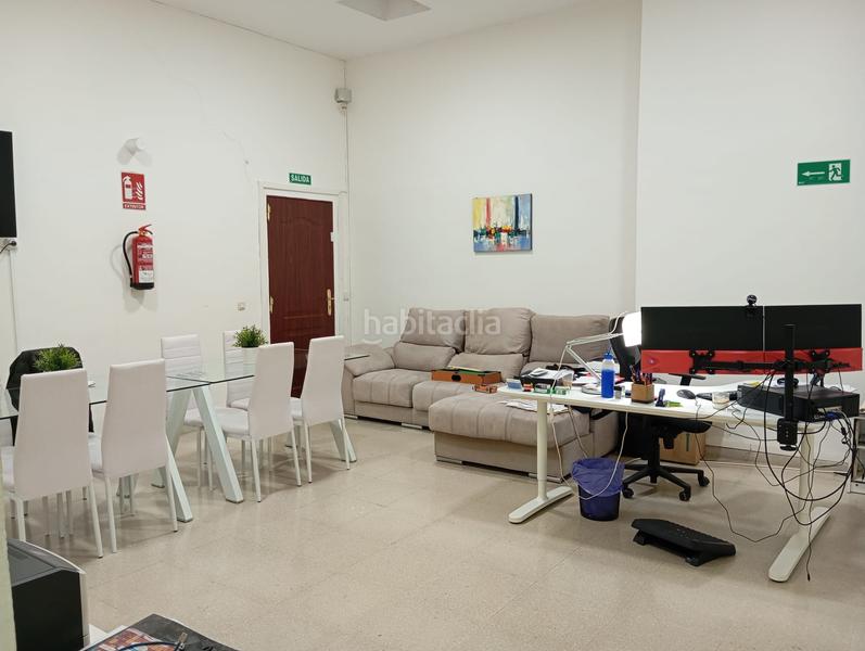 Foto f40ab90f-172e-4a4e-a001-a161a8c1312c. Office space with heating in Casco Antiguo Algeciras