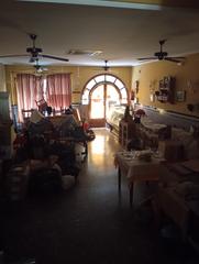 Geschäftsraum in Casco Antiguo. Gran local en vente
