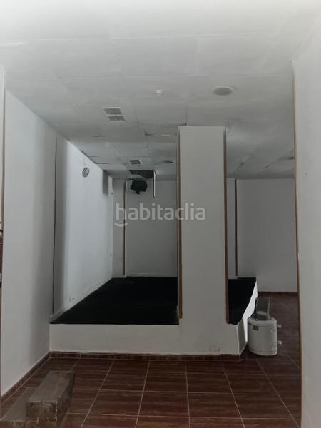 Foto c14ac275-ce50-43b2-a780-d62343a41165. Local comercial gran oportunidad de inversion en Bajadilla - Fuente Nueva Algeciras