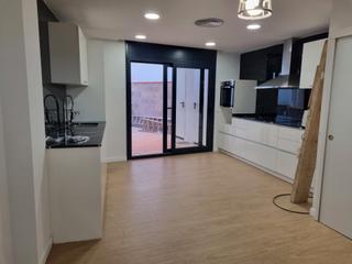 Location Maison jumelée à Carrer de les creus 9. Bonita casa en alquiler