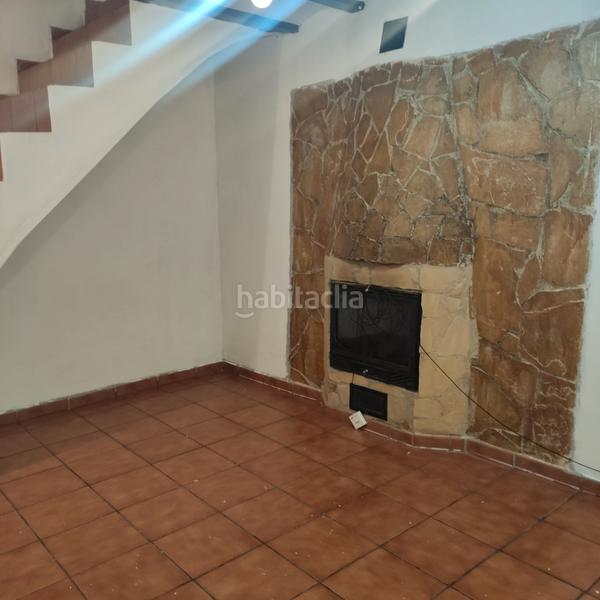 Foto 760b1546-b51a-4e7d-9430-624b01eb956d. Casa adossada a carrer de baix 7 a Sant Quintí de Mediona