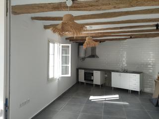 Location Maison jumelée  N/a. Casa adosada esquinera