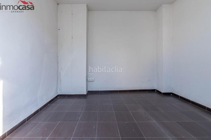 Foto f996a60c-fad4-421b-a64e-8e7d4305e8d1. Local comercial  centrico 229m2 en Atarfe