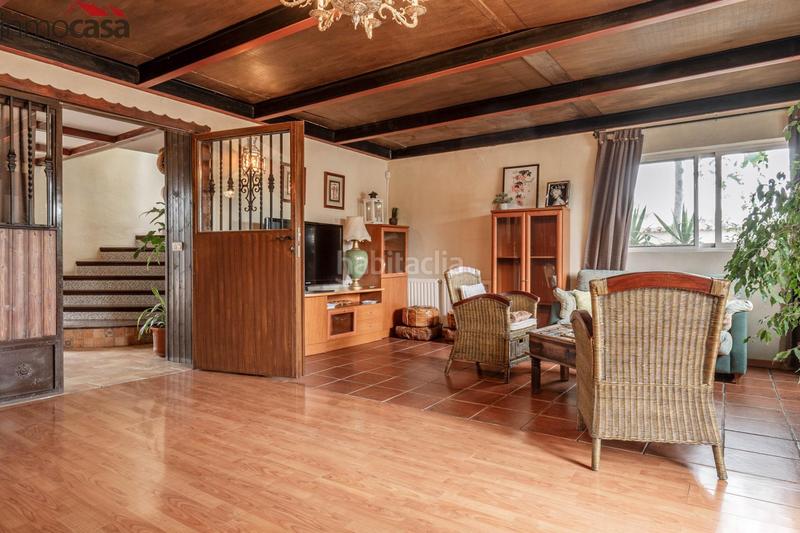 Foto e440baab-a688-485b-ada7-d870cbc163ea. Chalet villa con encanto en Otura