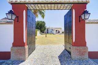 Chalet à Pinos Puente. Cortijo tarquinal