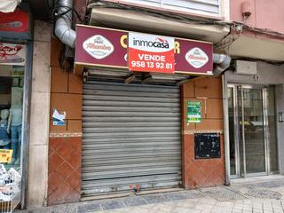Local commercial à Avenida de dilar 47. Oportunidad única! local comercial en venta en avenida de dílar