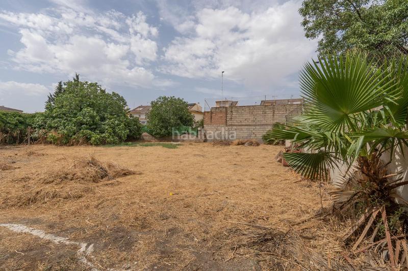 Foto 6635ec37-92b8-4fc3-8266-14ae2976b8e7. Casa adosada se vende parcela en el centro de cullar vega con edificación en Cúllar Vega