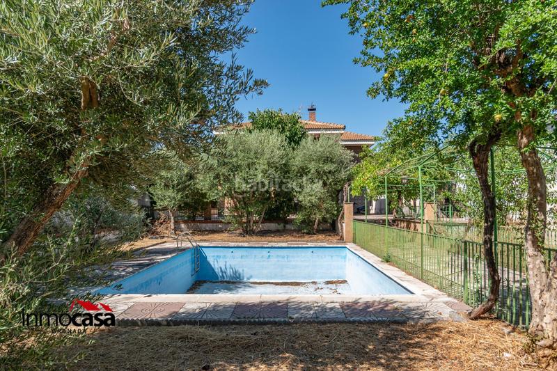 Foto f2699fa3-5043-4279-a6f9-4f236c0f7ea7. Chalet  con mas de mil metros de parcela y casita de invitados en Ogíjares