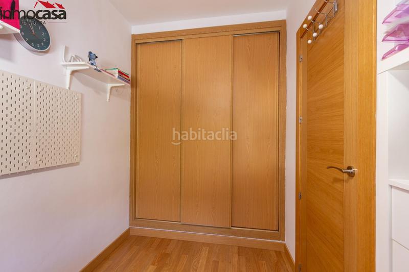 Foto 02bdd809-73a7-493c-b1f7-b7e49f57fc5b. Casa pareada  con garaje doble y piscina en las gabias en Gabias (Las)