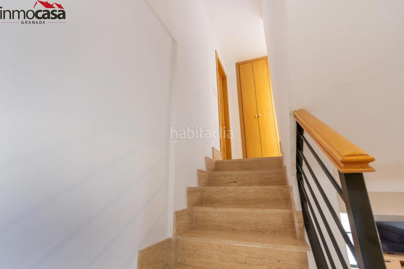 Foto c5a9a39c-2ec9-42fe-b91e-d3b5b8df0a28. Casa pareada  con garaje doble y piscina en las gabias en Gabias (Las)
