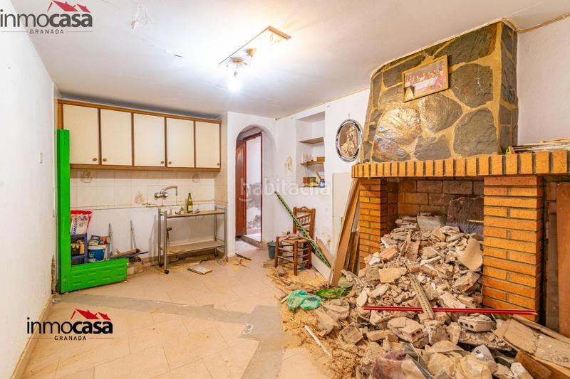 Foto 96afb86f-5a8b-4868-8981-3faf88db3b8e. Casa adossada a Güéjar Sierra