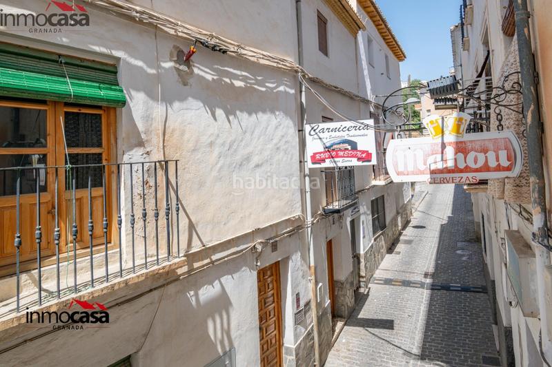 Foto 0edb3567-9bfa-4c58-9b1e-ca21142d8702. Casa adosada casa para reformar en güejar sierra centro en Güéjar Sierra