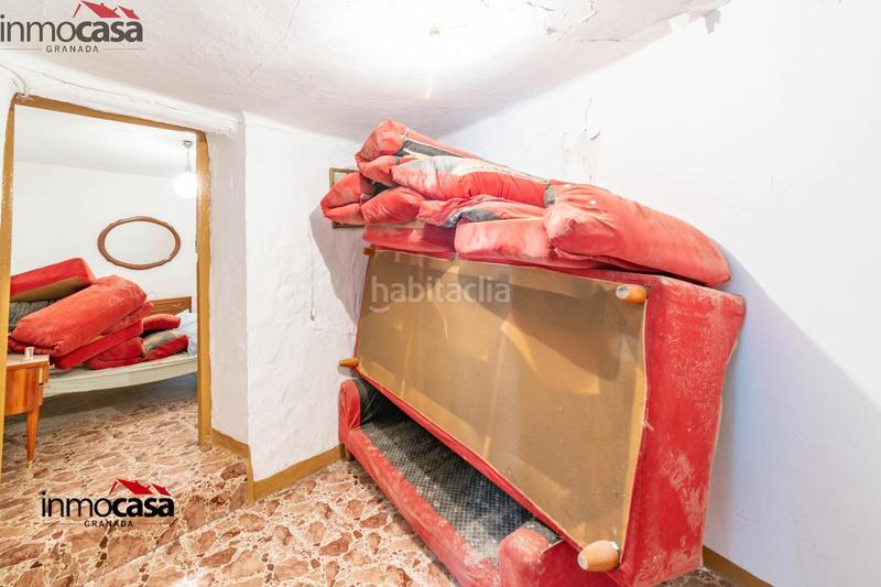 Foto 14a547b2-7e28-494d-b0a3-c49750729bb8. Casa adosada casa para reformar en güejar sierra centro en Güéjar Sierra