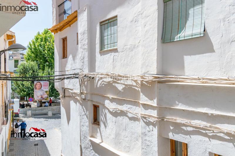 Foto c591927d-6e38-4a18-a173-4a223f551dfb. Casa adosada casa para reformar en güejar sierra centro en Güéjar Sierra