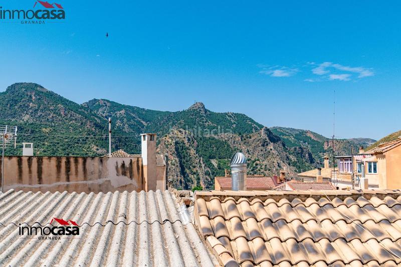 Foto ff94bcc3-f14a-4915-880e-5a79f8343cf7. Casa adosada casa para reformar en güejar sierra centro en Güéjar Sierra